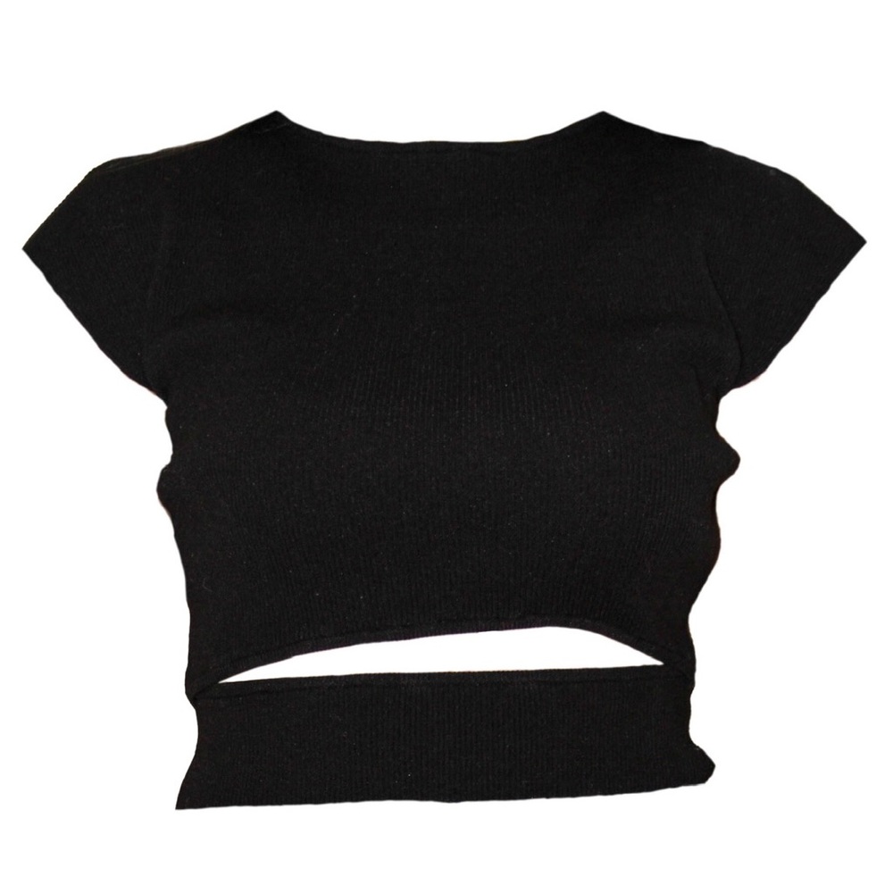 Aritzia Wilfred Yacine black knit cut out top